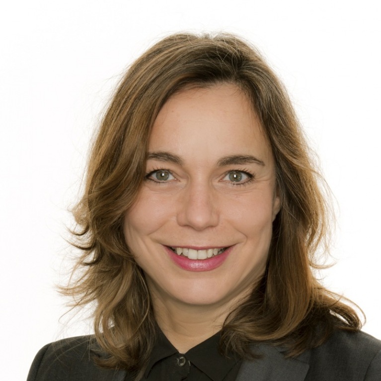 Emmanuelle Ries